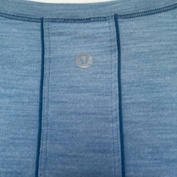 Lululemon long distance short sleeve tee - Picture 2 of 2